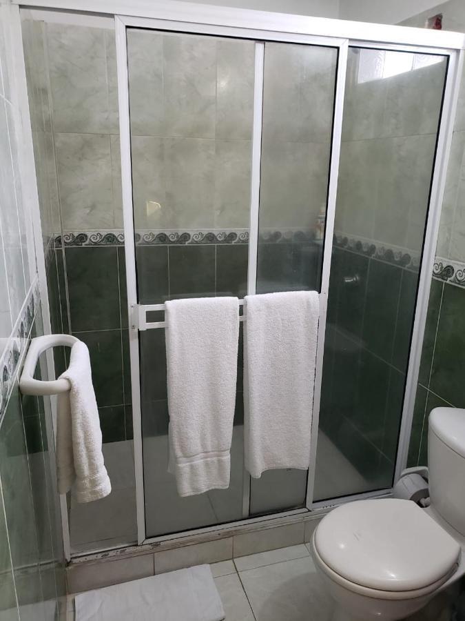 Hospedaje Villa Naloy 圣玛尔塔 外观 照片