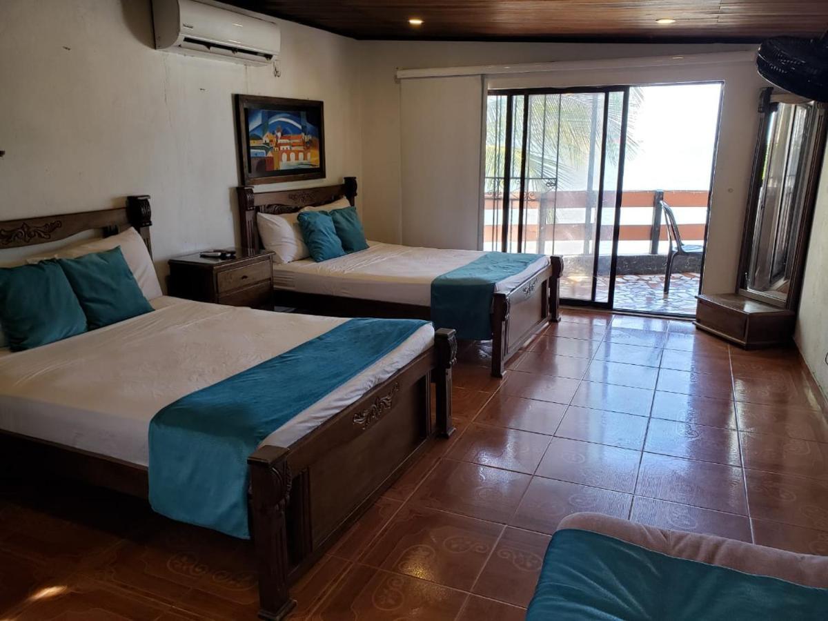 Hospedaje Villa Naloy 圣玛尔塔 外观 照片