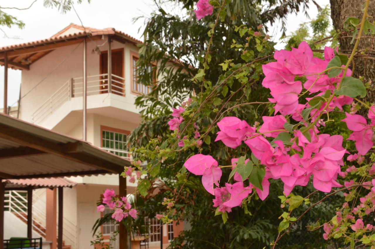 Hospedaje Villa Naloy 圣玛尔塔 外观 照片