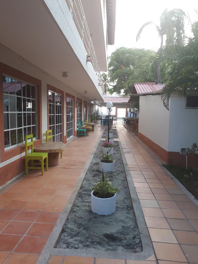 Hospedaje Villa Naloy 圣玛尔塔 外观 照片